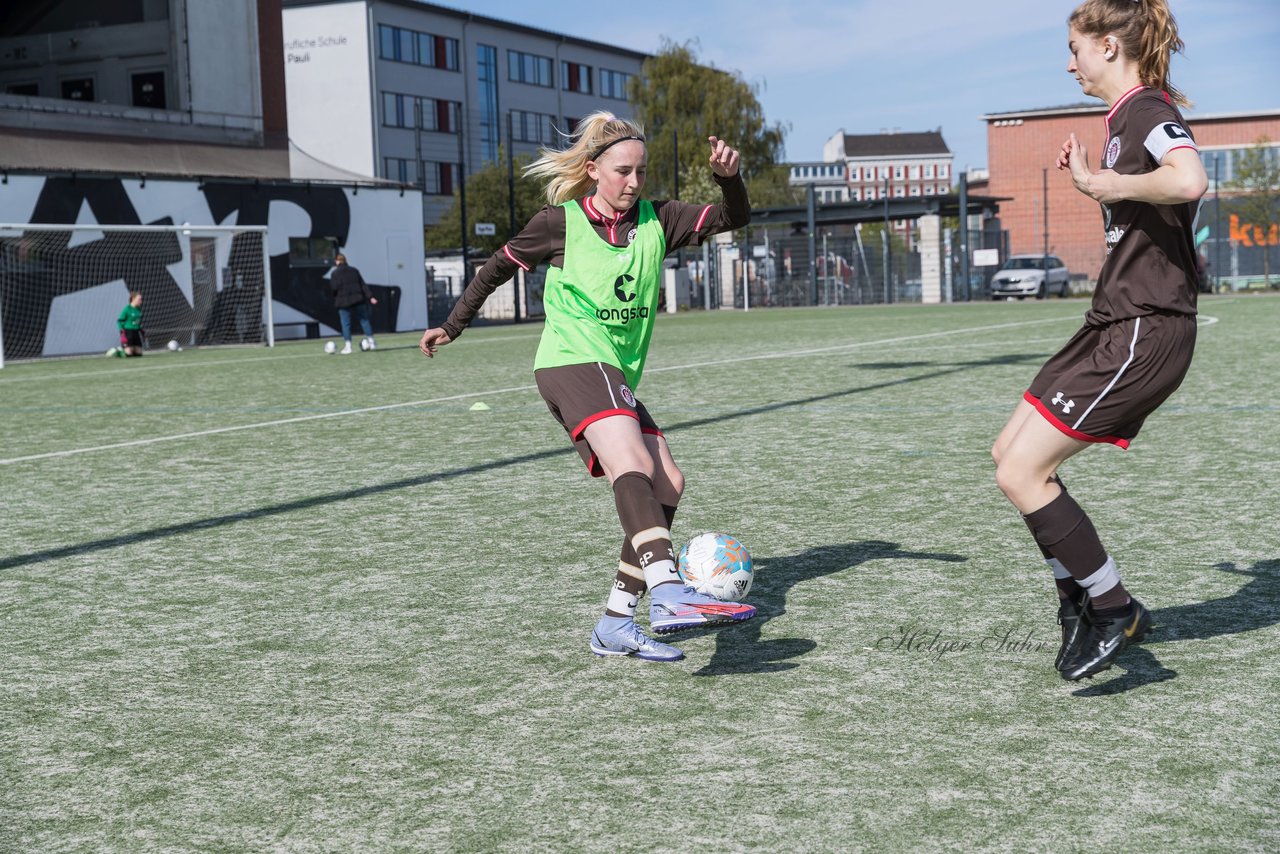 Bild 79 - wBJ St. Pauli - Walddoerfer : Ergebnis: 1:11